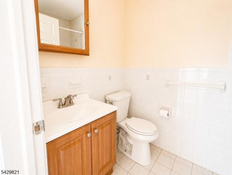 226 Bond Street Elizabeth NJ 07206