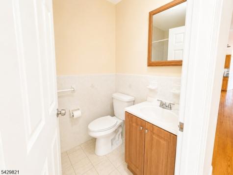 226 Bond Street Elizabeth NJ 07206
