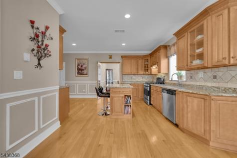 2 Spring Brook Lane Lebanon NJ 08826