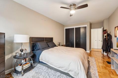 5 Roosevelt Place Montclair NJ 07042
