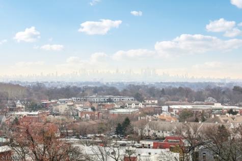 5 Roosevelt Place Montclair NJ 07042