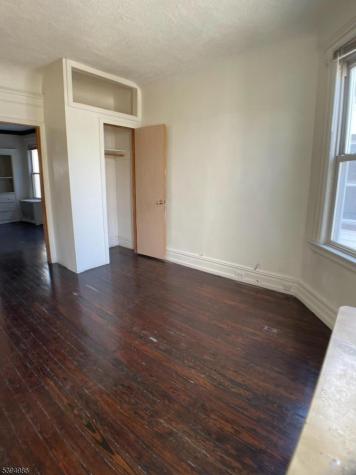 174 North 17th Street East Orange NJ 07017