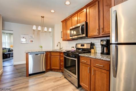 46 Hazelwood Road Bloomfield NJ 07003