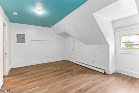 27 Willow Avenue North Plainfield NJ 07060