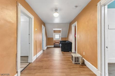 27 Willow Avenue North Plainfield NJ 07060