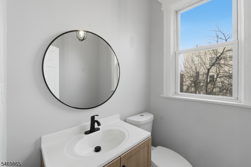 301 Ellis Avenue Irvington NJ 07111
