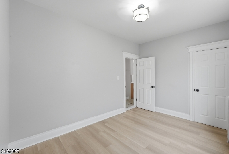 301 Ellis Avenue Irvington NJ 07111