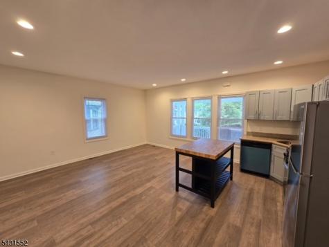 562 Lincoln Avenue City Of Orange NJ 07050