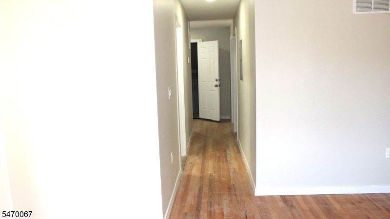 89 Norwood Street Newark NJ 07106