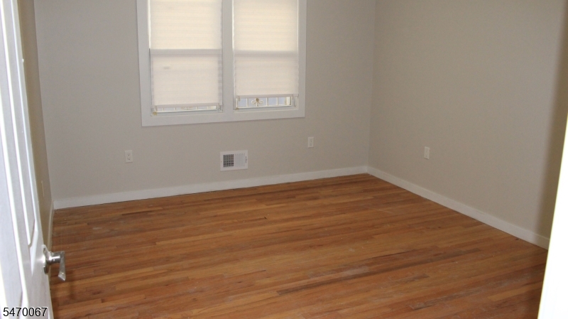 89 Norwood Street Newark NJ 07106
