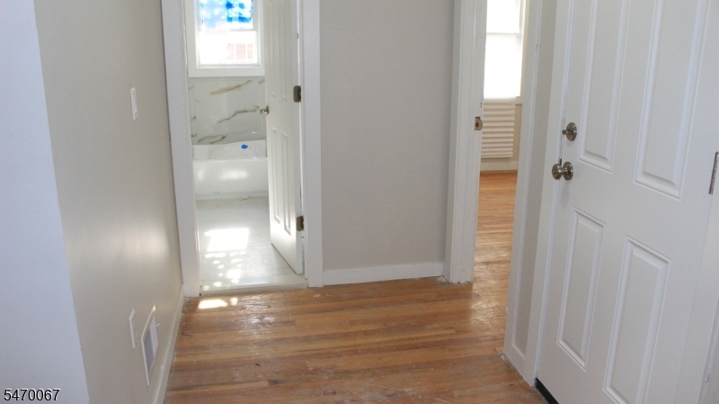 89 Norwood Street Newark NJ 07106