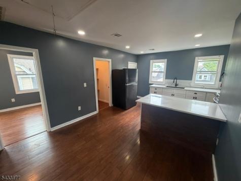 166 Renner Avenue Newark NJ 07112