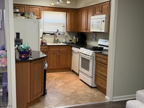911 Yorkshire Drive Raritan NJ 08822