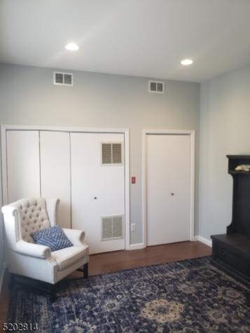 352 Bloomfield Avenue Verona NJ 07044
