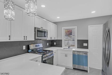 2617 Grasselli Avenue Linden NJ 07036