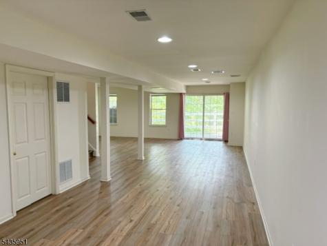 26 Cannon Ct Ondo Bernards NJ 07920