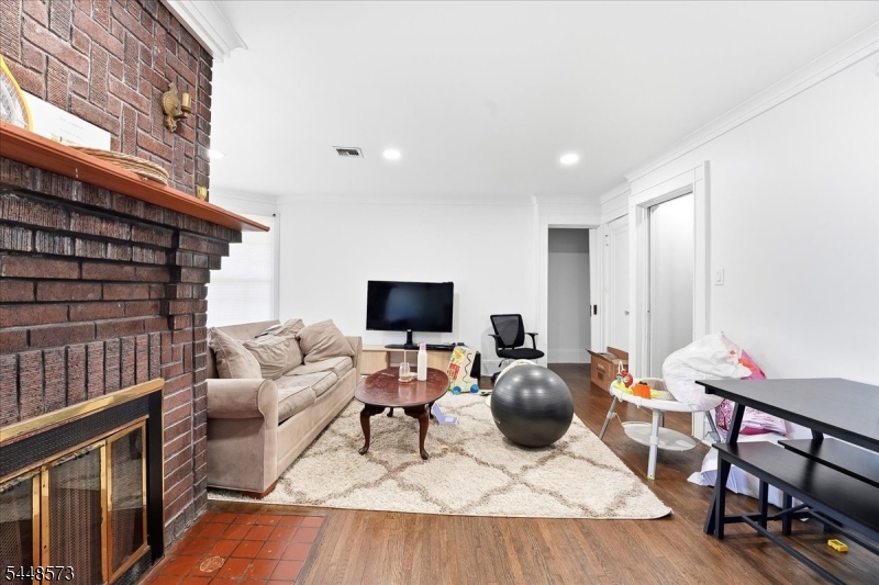 274 Crawford Terrace Union NJ 07083