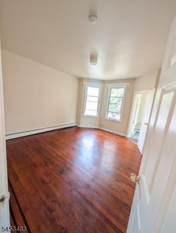 65 Linden Avenue East Orange NJ 07018