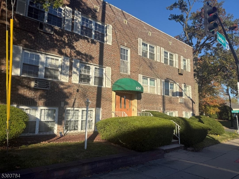 604 Chestnut Union NJ 07083