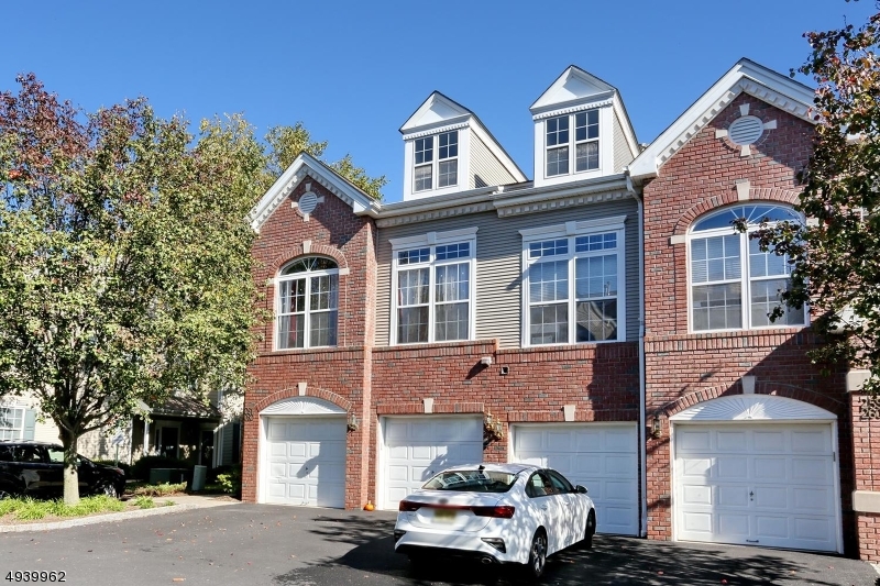 261 Riverwalk Way Clifton NJ 07014