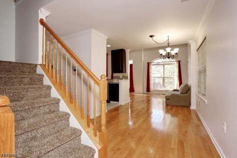 261 Riverwalk Way Clifton NJ 07014