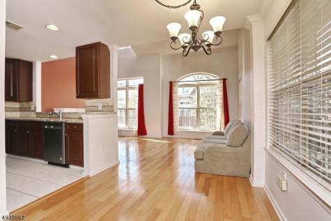 261 Riverwalk Way Clifton NJ 07014