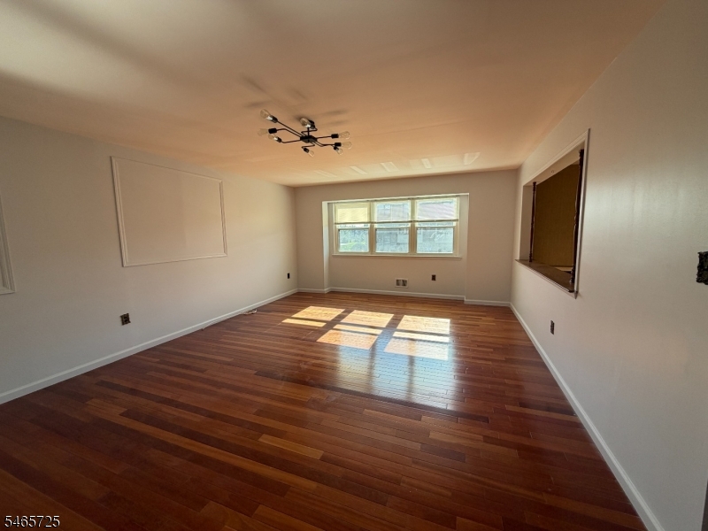 2707 Merrywood Drive Edison NJ 08817