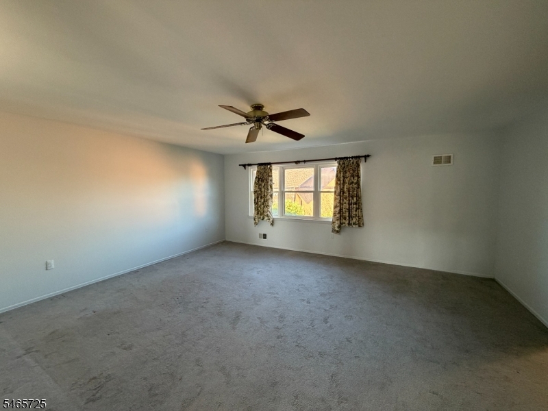 2707 Merrywood Drive Edison NJ 08817
