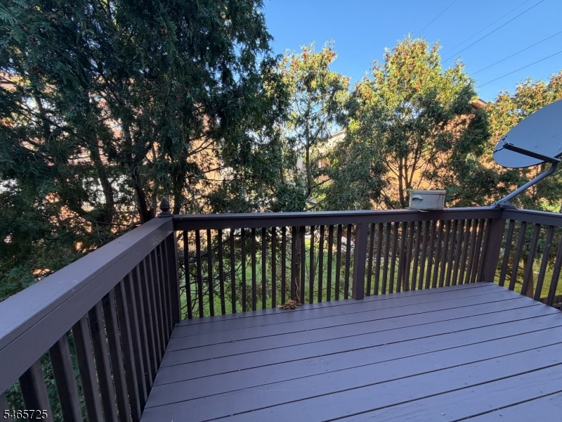 2707 Merrywood Drive Edison NJ 08817