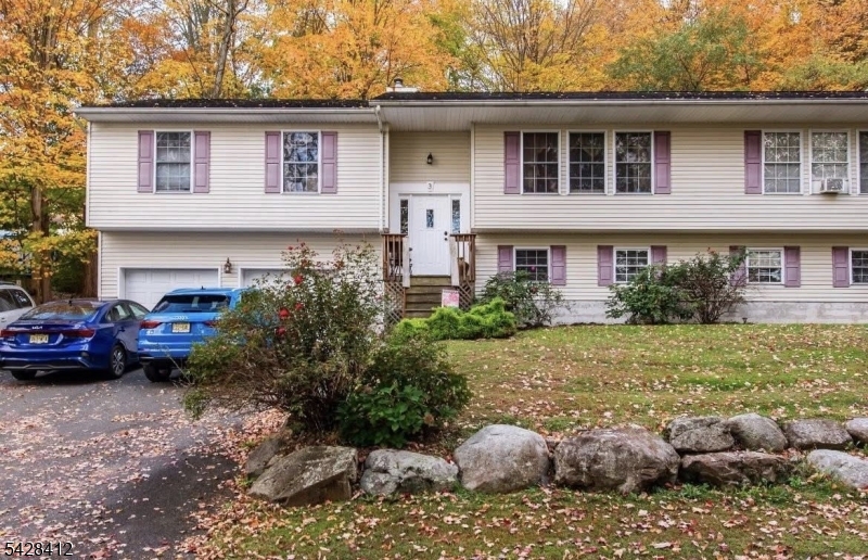 3 Undercliff Lane Lincoln Park NJ 07035
