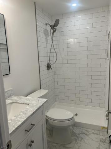 3 Undercliff Lane Lincoln Park NJ 07035