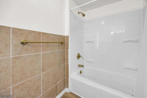 1014 Railroad Avenue Harmony NJ 08865