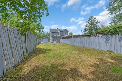 1014 Railroad Avenue Harmony NJ 08865