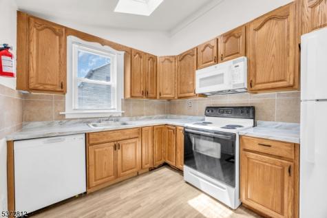 1014 Railroad Avenue Harmony NJ 08865