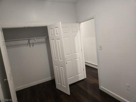 38 11TH Avenue Newark NJ 07107