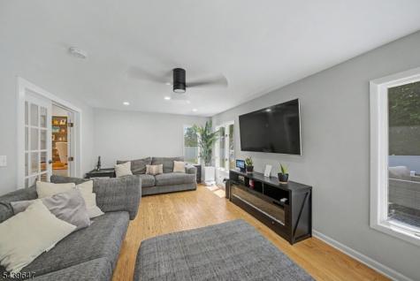 5 Forest Drive Roxbury NJ 07876