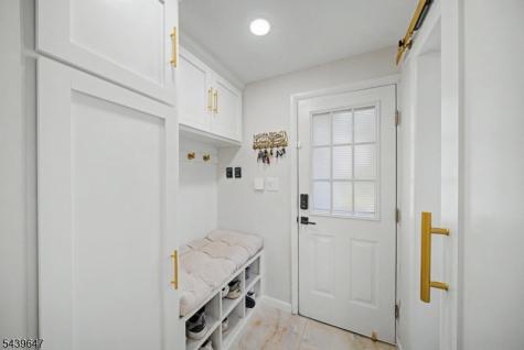 5 Forest Drive Roxbury NJ 07876