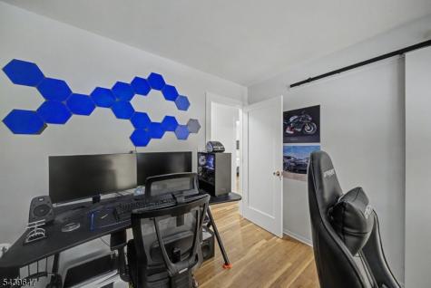 5 Forest Drive Roxbury NJ 07876