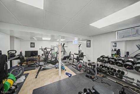 5 Forest Drive Roxbury NJ 07876