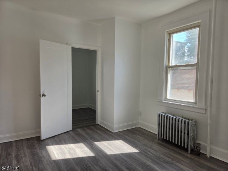 10 Lois Place Bloomfield NJ 07003