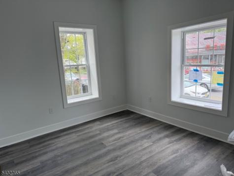 321 Jefferson Avenue Elizabeth NJ 07201