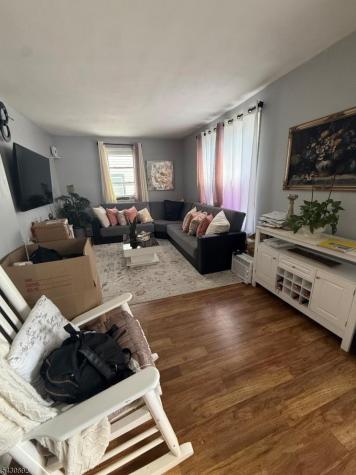 15 Hayes Elizabeth NJ 07202
