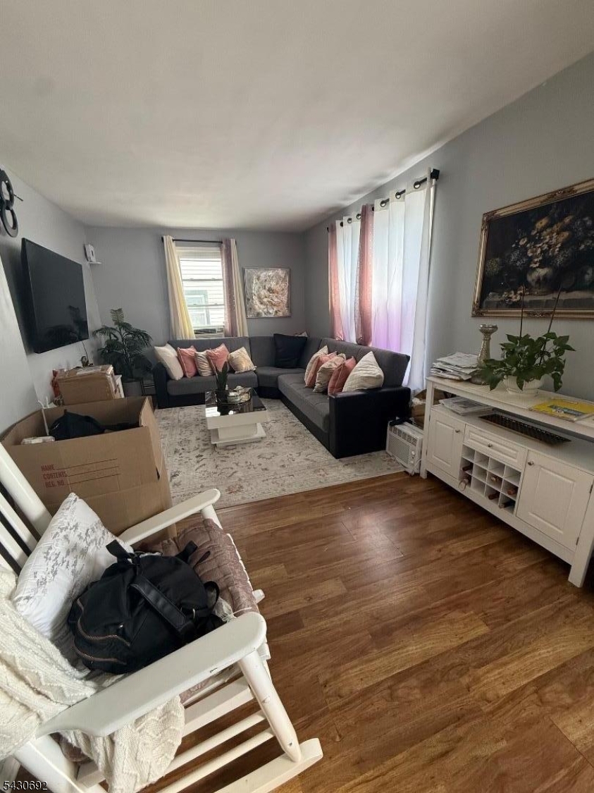 15 Hayes Elizabeth NJ 07202