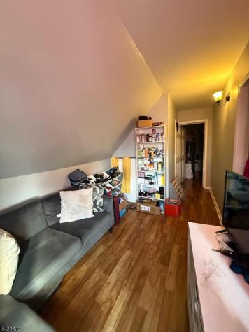 15 Hayes Elizabeth NJ 07202