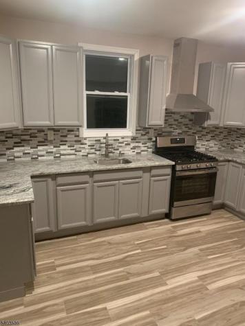 368 Myrtle Avenue Irvington NJ 07111