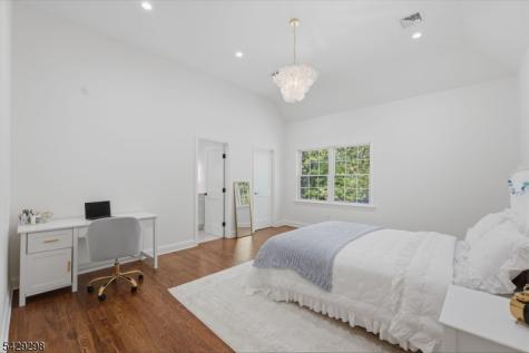 18 Tennyson Drive Millburn NJ 07078