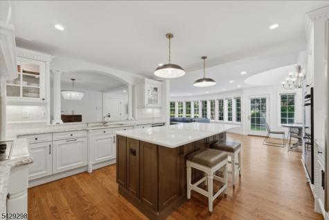 18 Tennyson Drive Millburn NJ 07078