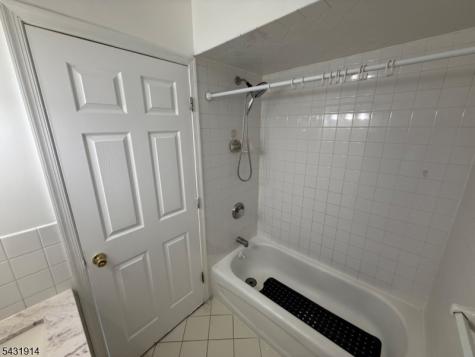 443 3RD Avenue Elizabeth NJ 07206