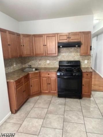 122 Littleton Avenue Newark NJ 07103