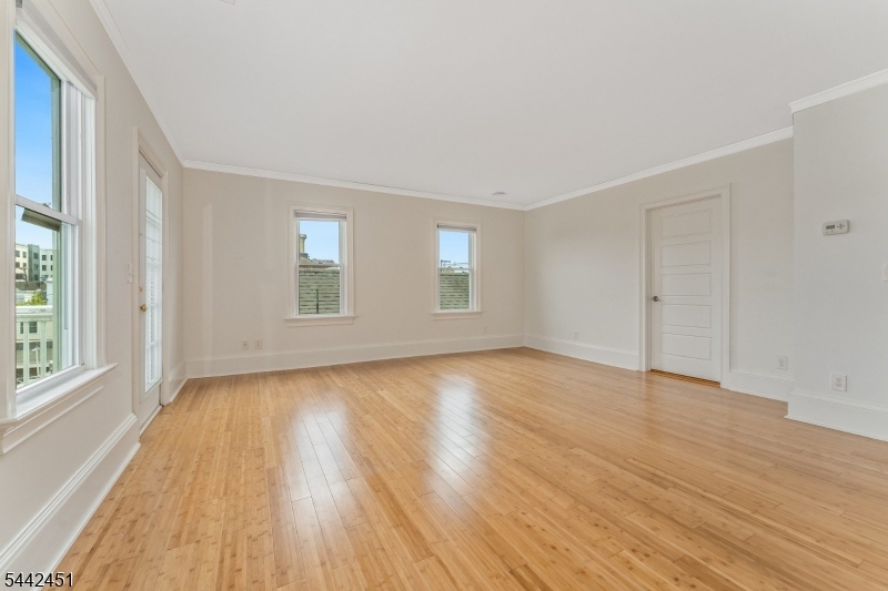 16 Main Street Flemington NJ 08822